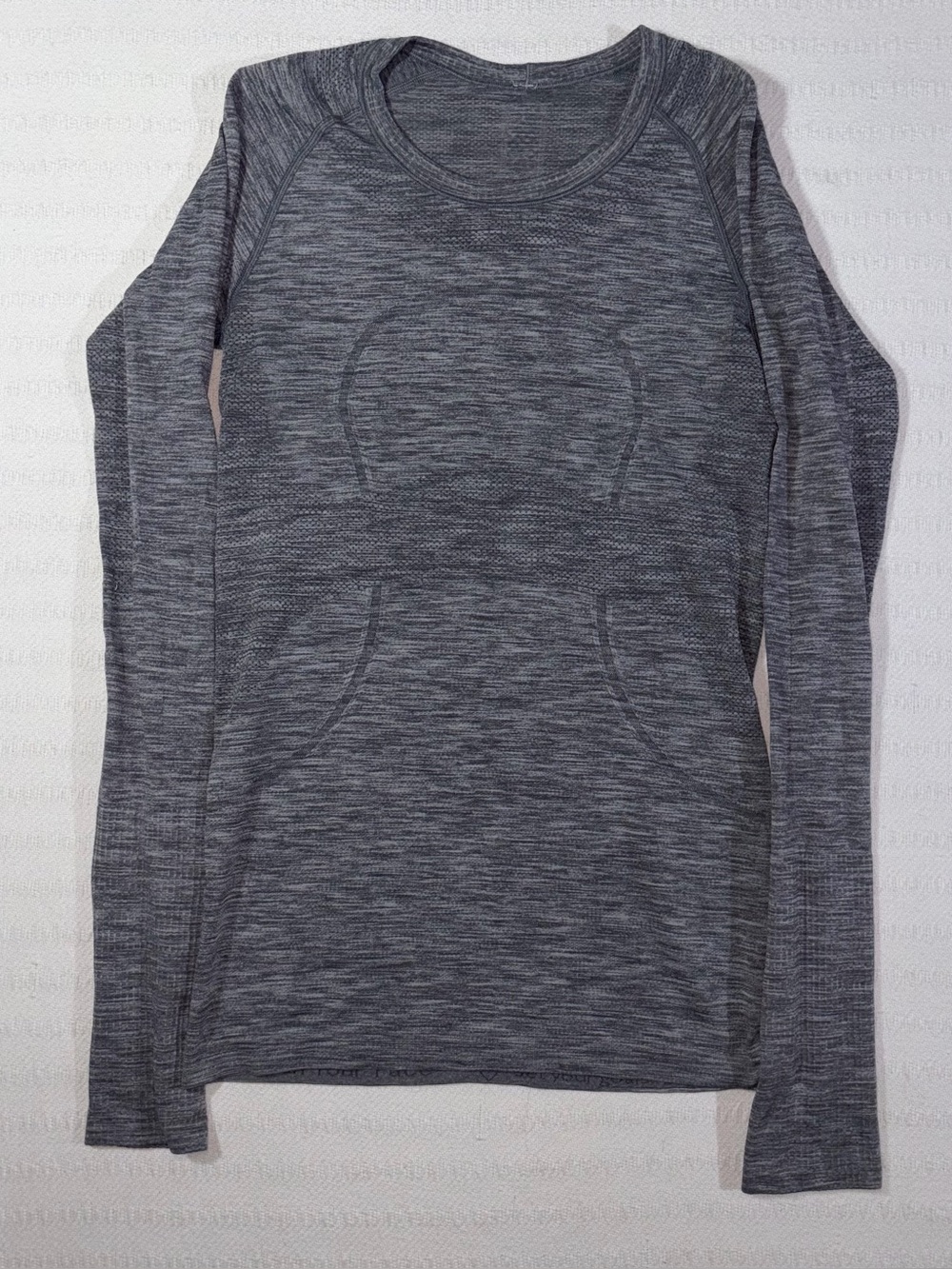Lululemon Womens Swiftly Tech Long Sleeve Top Size 6 Athleisure Workout